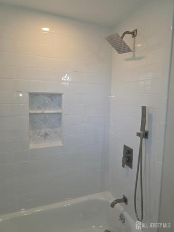 21 Market Street Edison NJ 08817