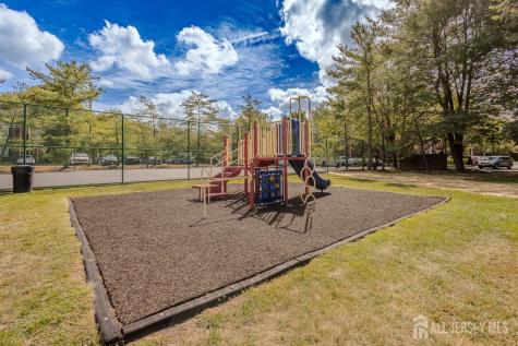 139 Baron Lane East Brunswick NJ 08816