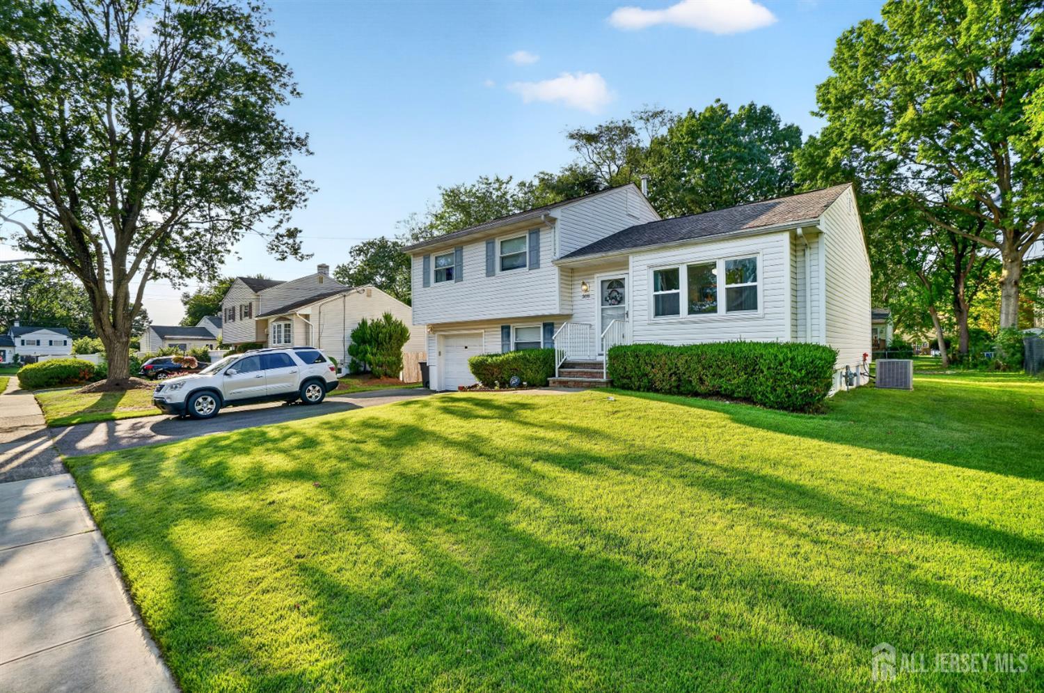 308 Skene Drive South Plainfield NJ 07080