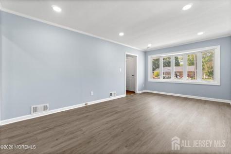 31 Stevens Road Edison NJ 08817