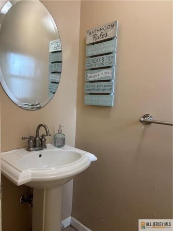12 Tiger Lilly Court Sayreville NJ 08872
