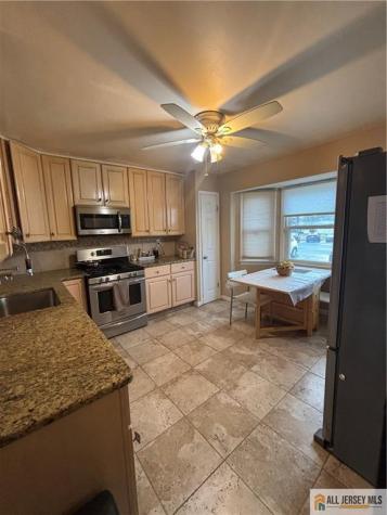 12 Tiger Lilly Court Sayreville NJ 08872