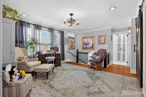 151 Beechwood Avenue Middlesex NJ 08846