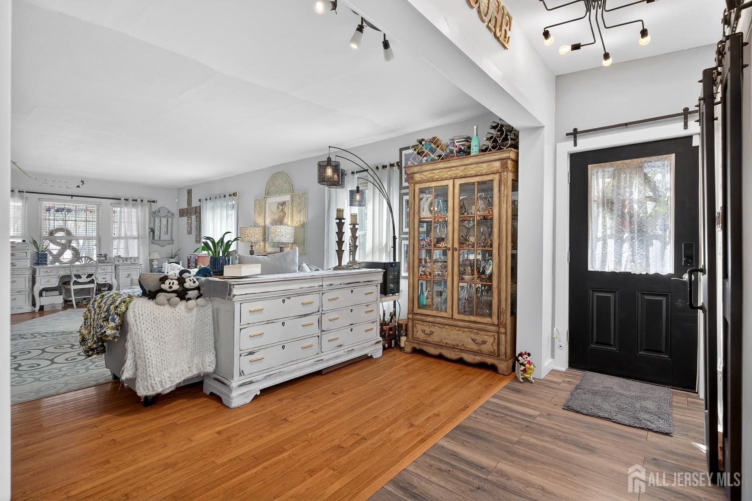 151 Beechwood Avenue Middlesex NJ 08846