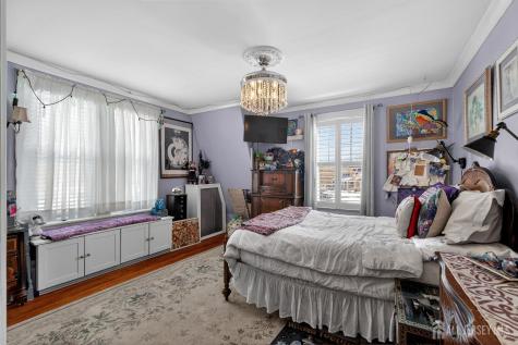 151 Beechwood Avenue Middlesex NJ 08846