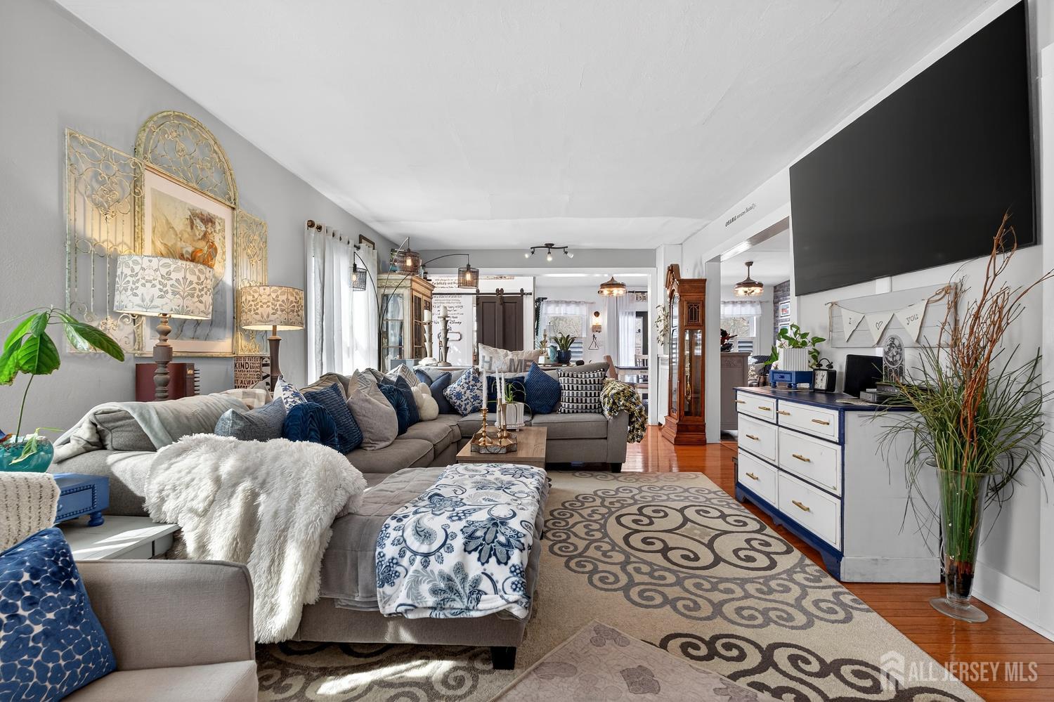 151 Beechwood Avenue Middlesex NJ 08846