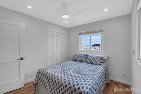 87 Ronald Avenue S Bayville NJ 08753