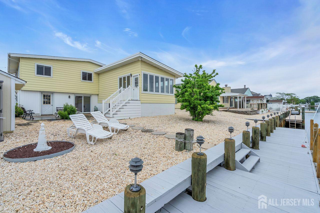87 Ronald Avenue S Bayville NJ 08753