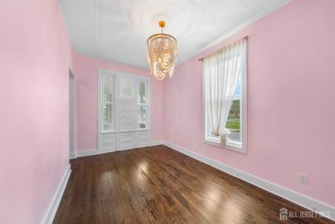 66 Leigh Street Clinton Town NJ 08809