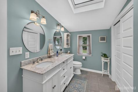 325 Dorn Avenue Middlesex NJ 08846