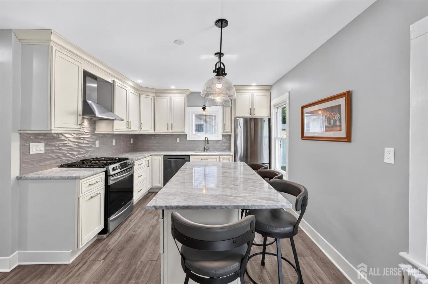 325 Dorn Avenue Middlesex NJ 08846