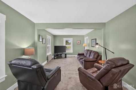 325 Dorn Avenue Middlesex NJ 08846