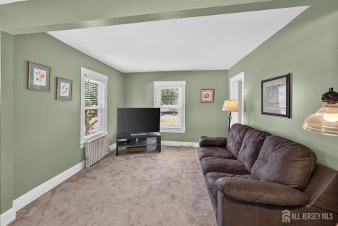 325 Dorn Avenue Middlesex NJ 08846