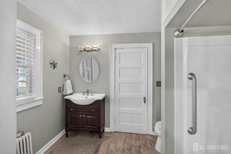325 Dorn Avenue Middlesex NJ 08846