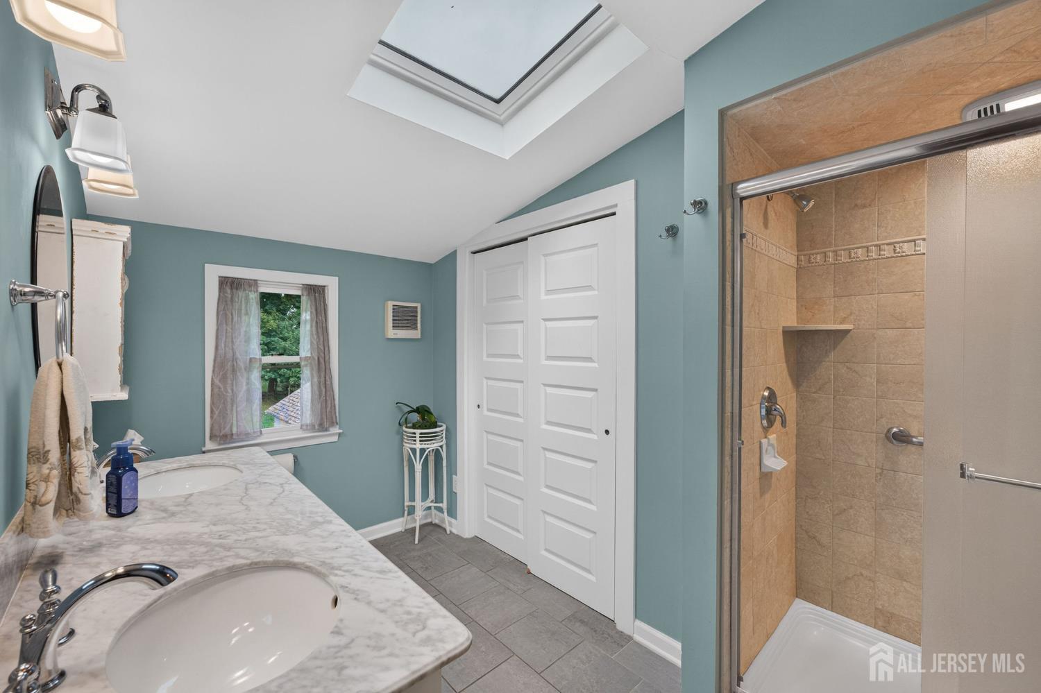 325 Dorn Avenue Middlesex NJ 08846