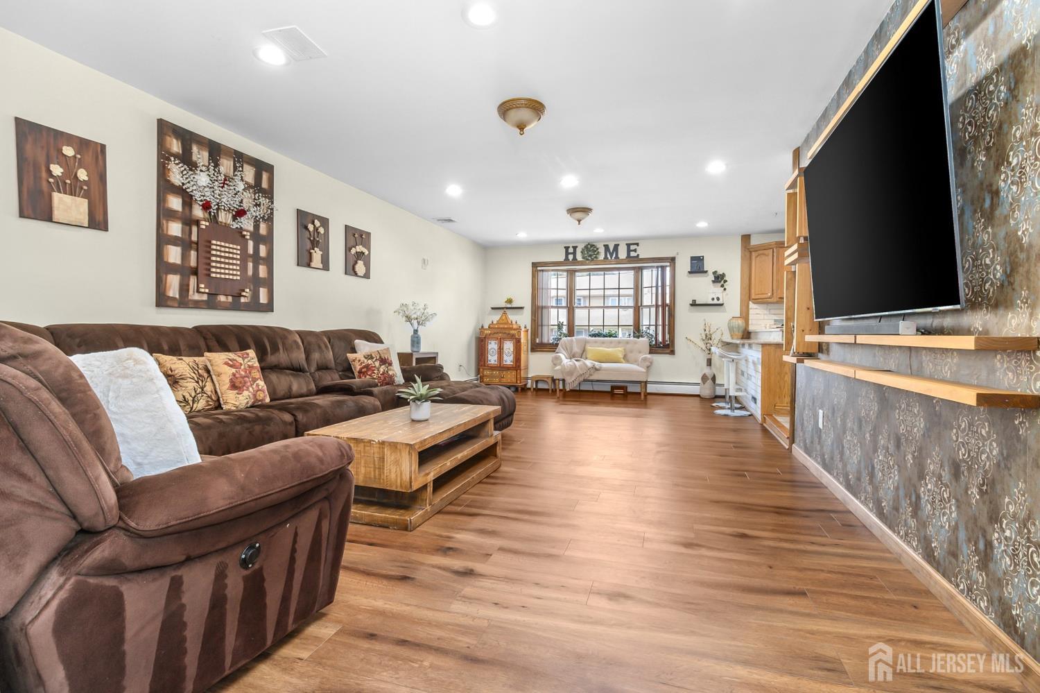 91 S Hill Road S Colonia NJ 07067