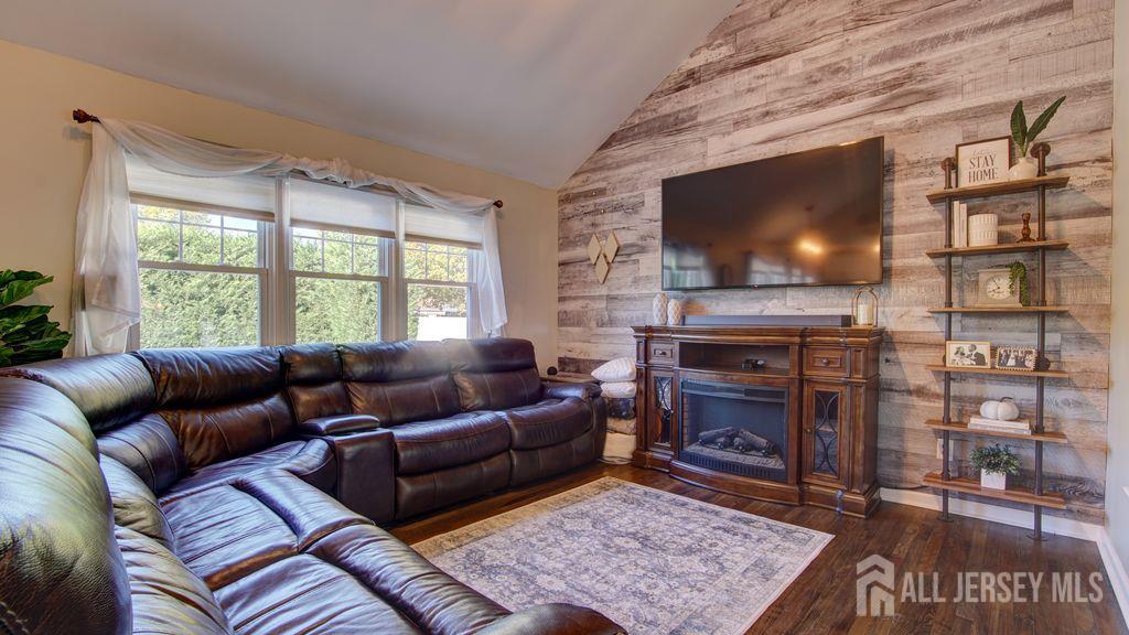 59 Frederick Place Old Bridge NJ 08857