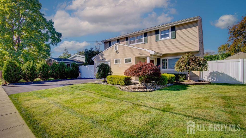 59 Frederick Place Old Bridge NJ 08857