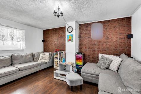 376 Wilmont Street South Amboy NJ 08879