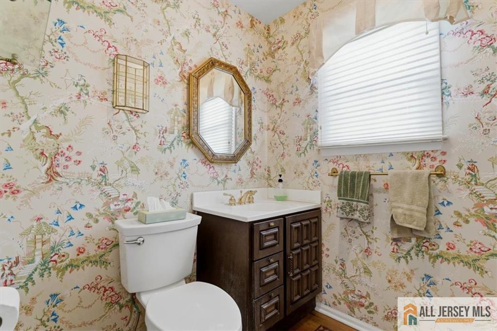 46 Lynnwood Road Edison NJ 08820