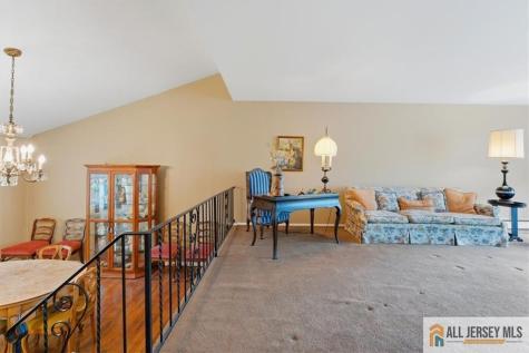 46 Lynnwood Road Edison NJ 08820