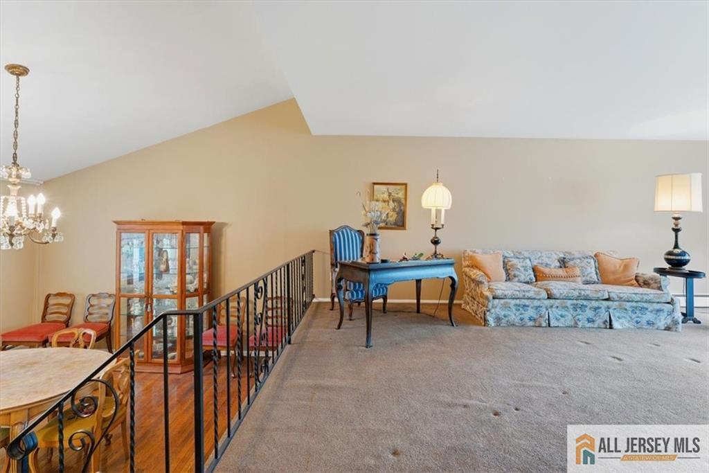46 Lynnwood Road Edison NJ 08820
