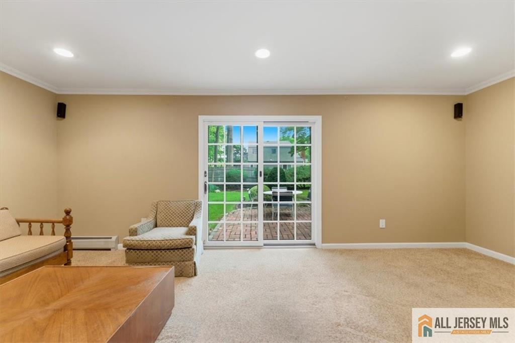 46 Lynnwood Road Edison NJ 08820