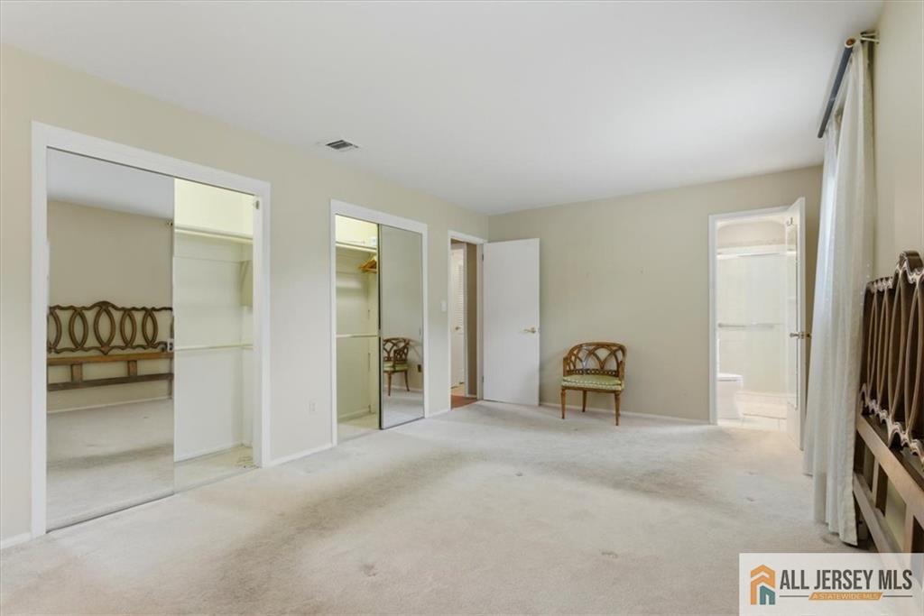 46 Lynnwood Road Edison NJ 08820
