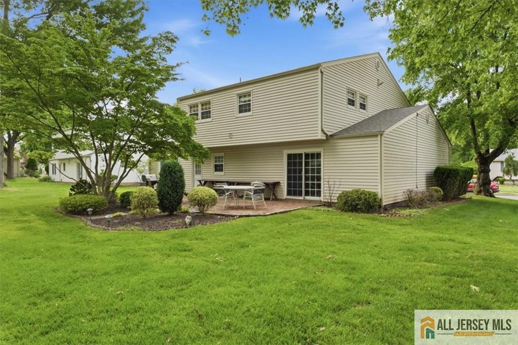 46 Lynnwood Road Edison NJ 08820
