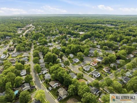 46 Lynnwood Road Edison NJ 08820