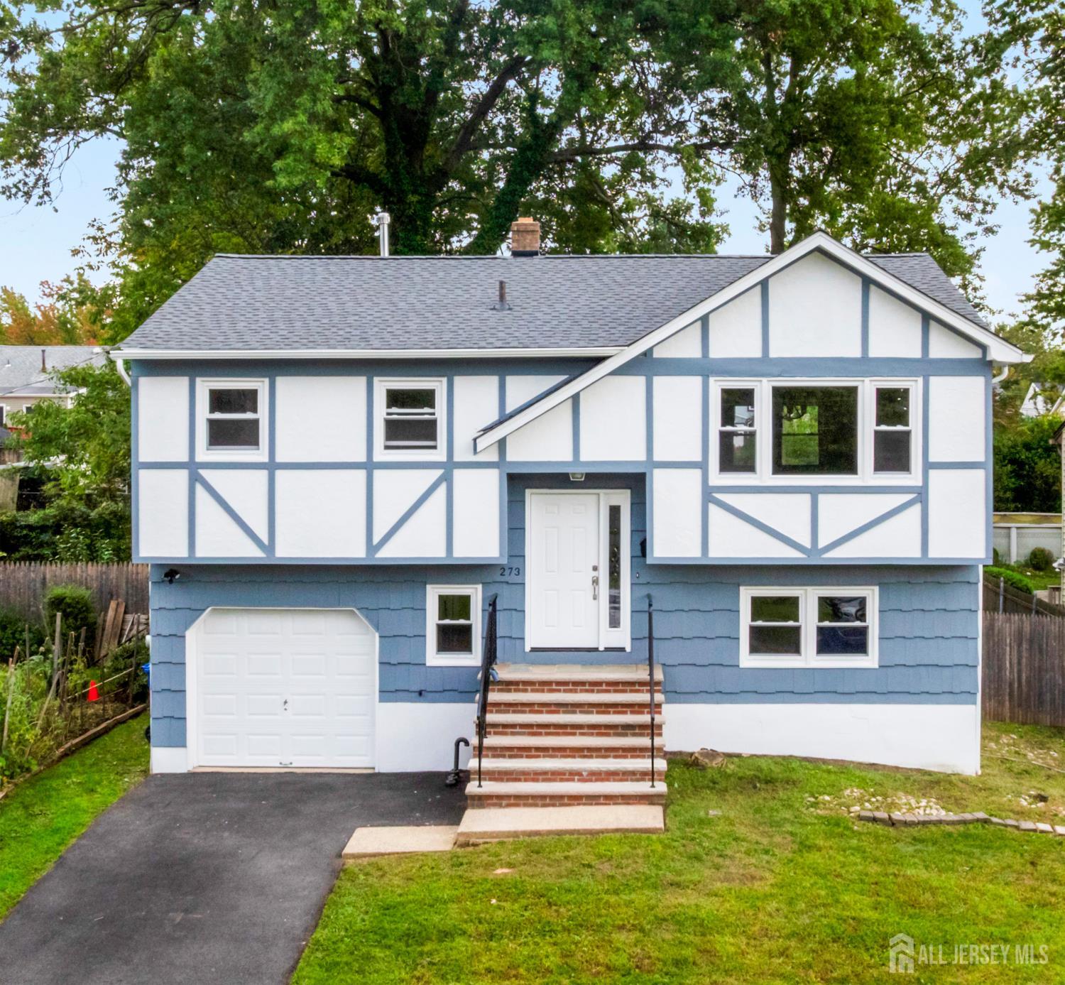 273 W Indiana Avenue Iselin NJ 08830