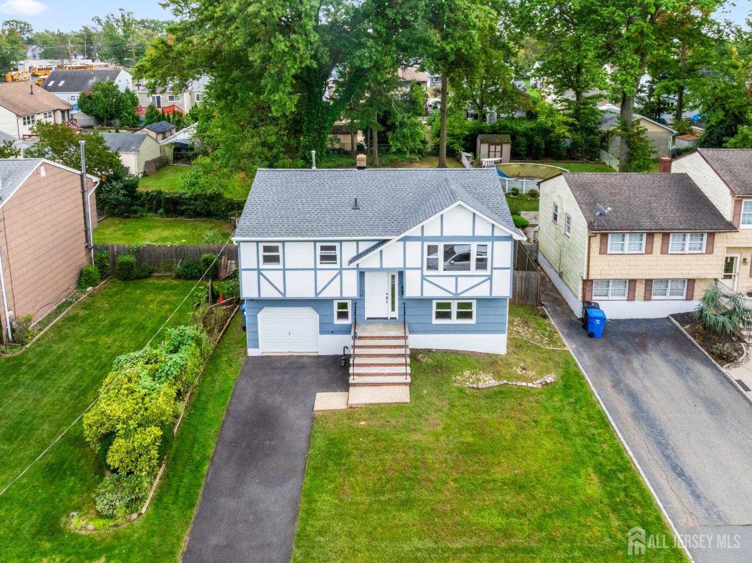 273 W Indiana Avenue Iselin NJ 08830