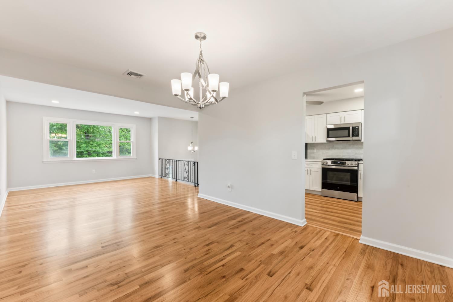 273 W Indiana Avenue Iselin NJ 08830