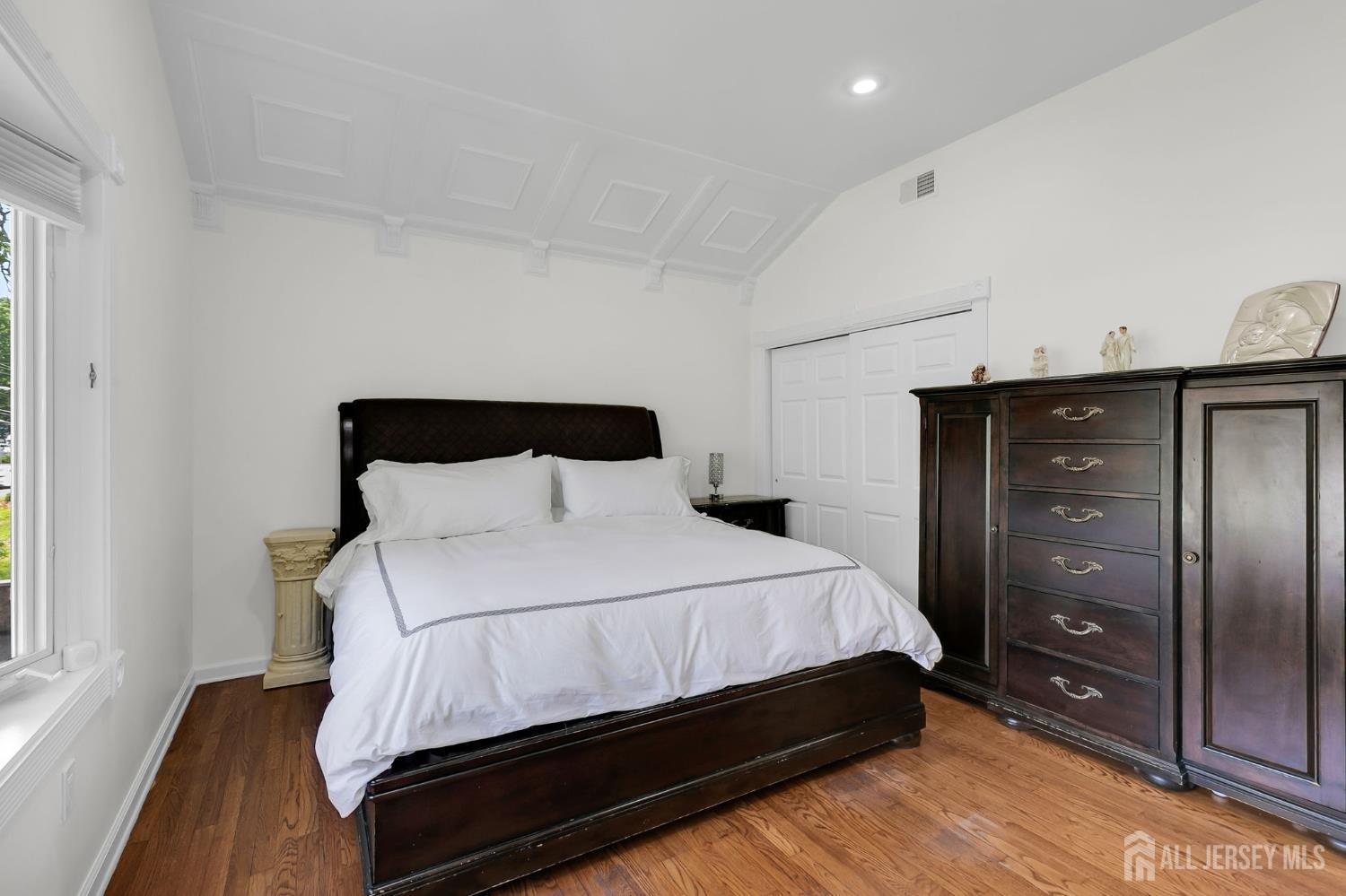 154 Devoe Avenue Spotswood NJ 08884