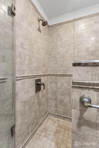 154 Devoe Avenue Spotswood NJ 08884