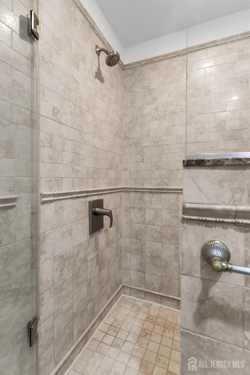 154 Devoe Avenue Spotswood NJ 08884