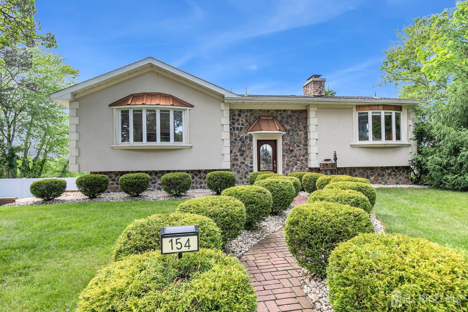 154 Devoe Avenue Spotswood NJ 08884