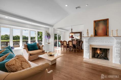 154 Devoe Avenue Spotswood NJ 08884