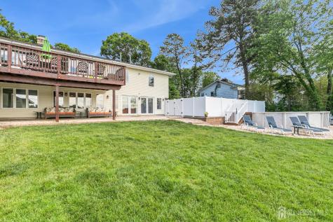 154 Devoe Avenue Spotswood NJ 08884