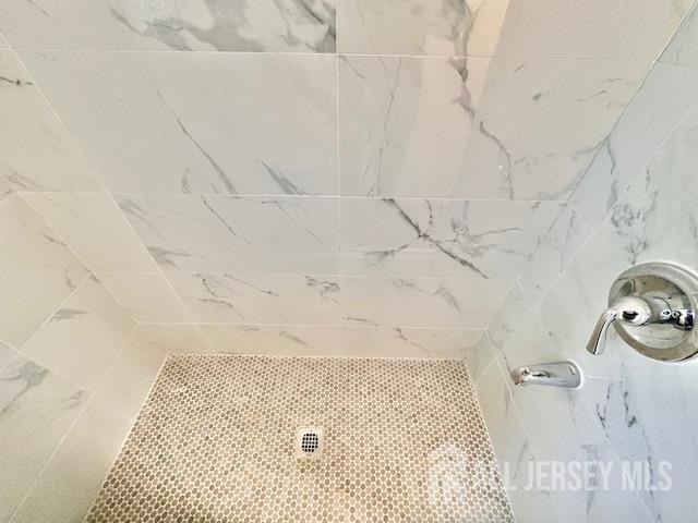 5 Gardner Court Sayreville NJ 08872
