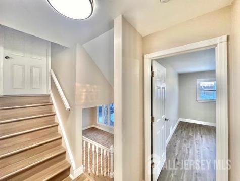5 Gardner Court Sayreville NJ 08872