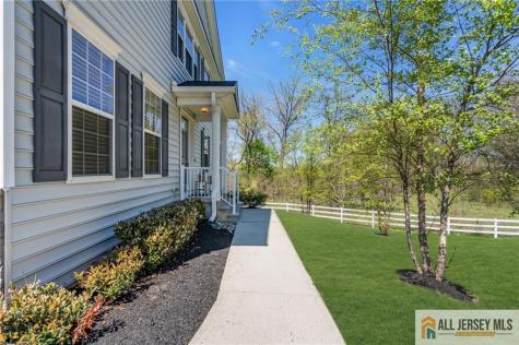 48 Begonia Lane Monroe NJ 08831