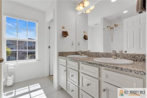 48 Begonia Lane Monroe NJ 08831
