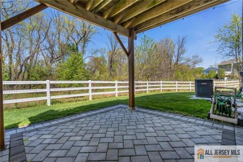 48 Begonia Lane Monroe NJ 08831