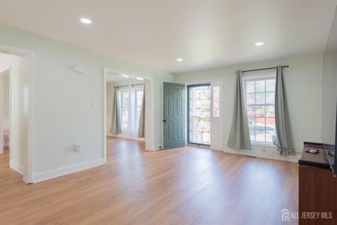 5 Sherman Street Jamesburg NJ 08831