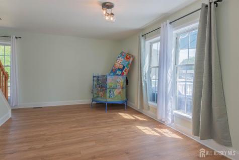 5 Sherman Street Jamesburg NJ 08831