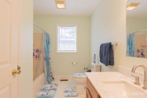 5 Sherman Street Jamesburg NJ 08831