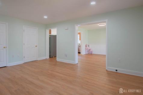 5 Sherman Street Jamesburg NJ 08831
