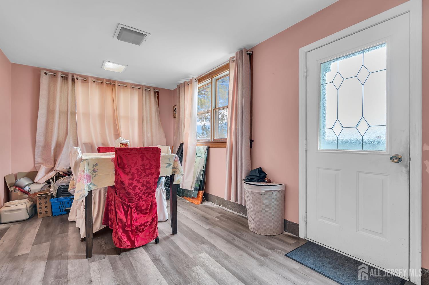 38 Susan Lane East Brunswick NJ 08816