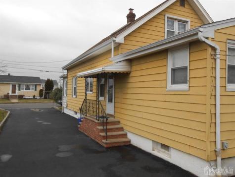 48 Fredrick Street Carteret NJ 07008
